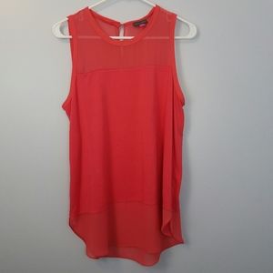 Vince Camuto coral sleeveless blouse size M